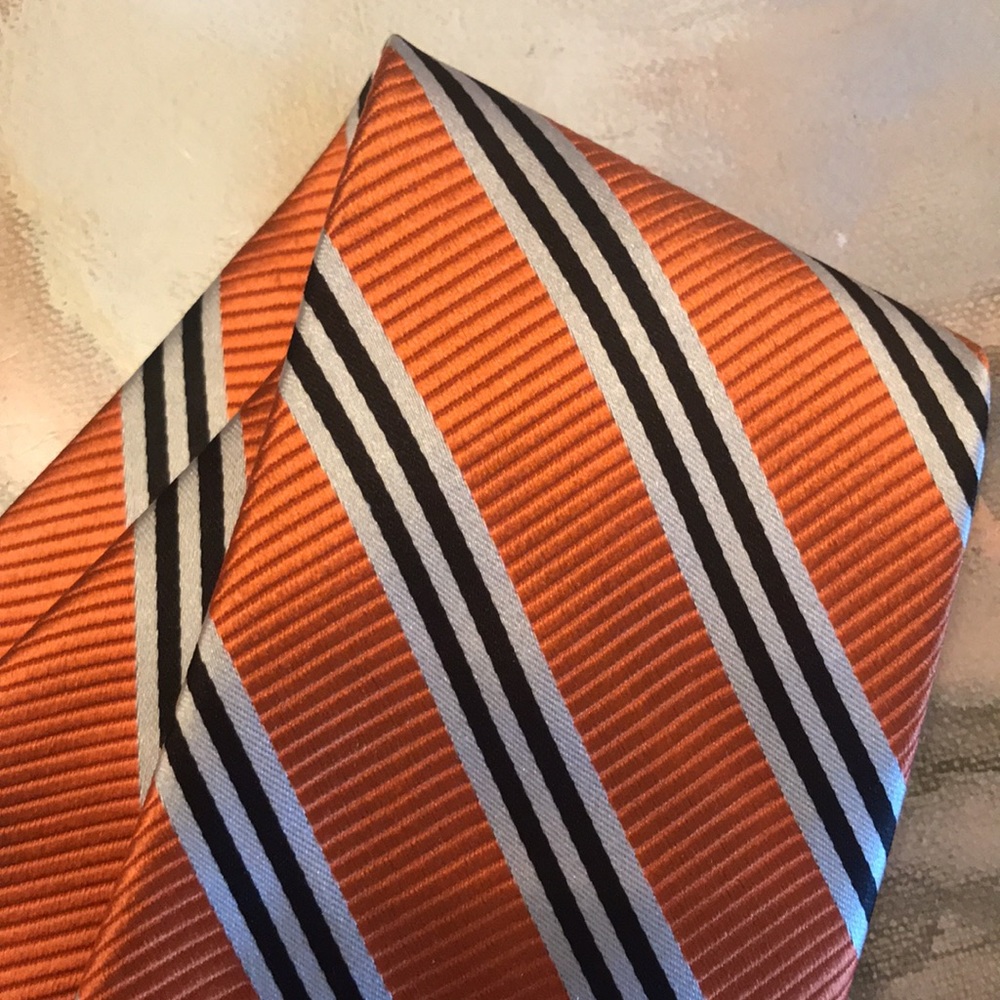 The Tie Bar - image 8